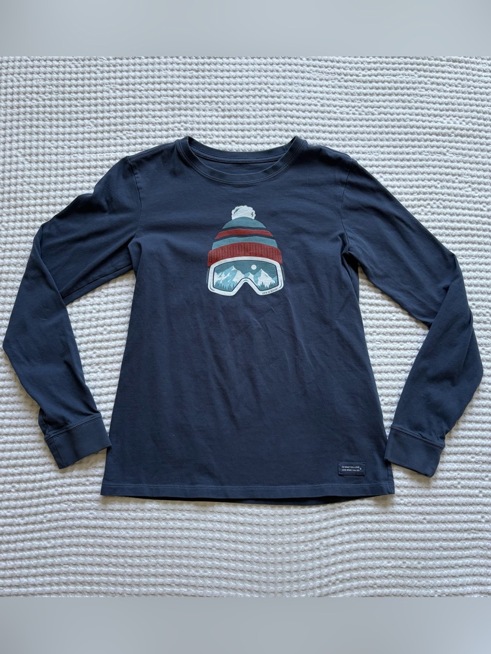 Life Is Good Ski Goggles Beanie Hat Long Sleeve Crusher Tee Slate Blue XS